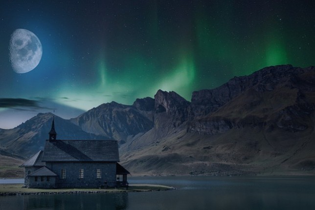 CACCIA ALL'AURORA BOREALE IN LAPPONIA FINLANDESE